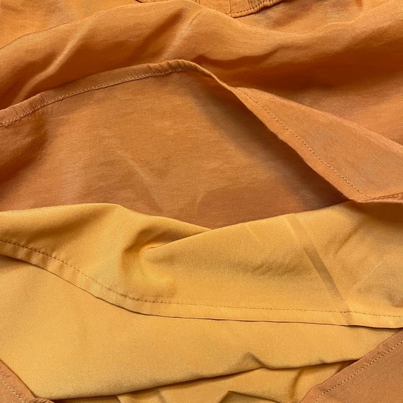 ONTWELTH burnt orange women’s tiered ruffle blouse flutter sleeves lined Sz S - Picture 4 of 6